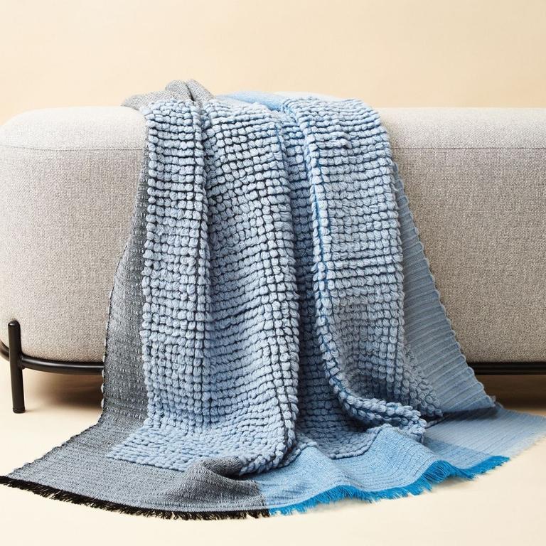 Eco-Friendly & Sustainable Blankets | Made Trade