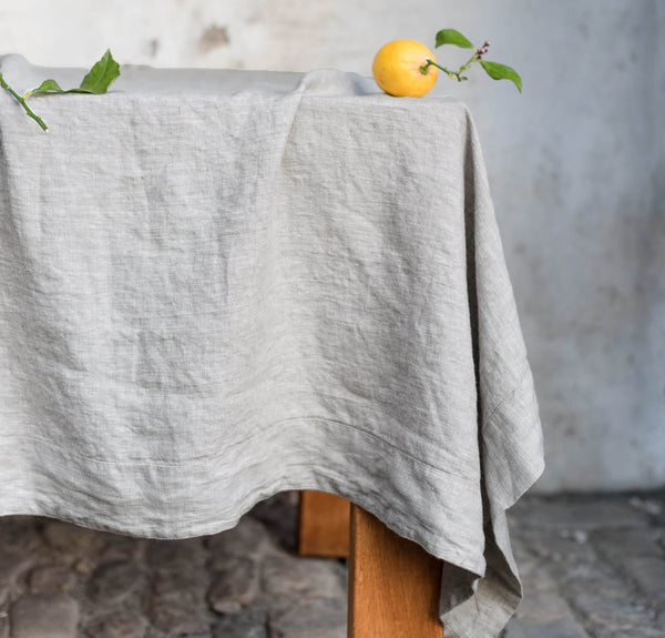 St. Barts Midweight Linen Tablecloth