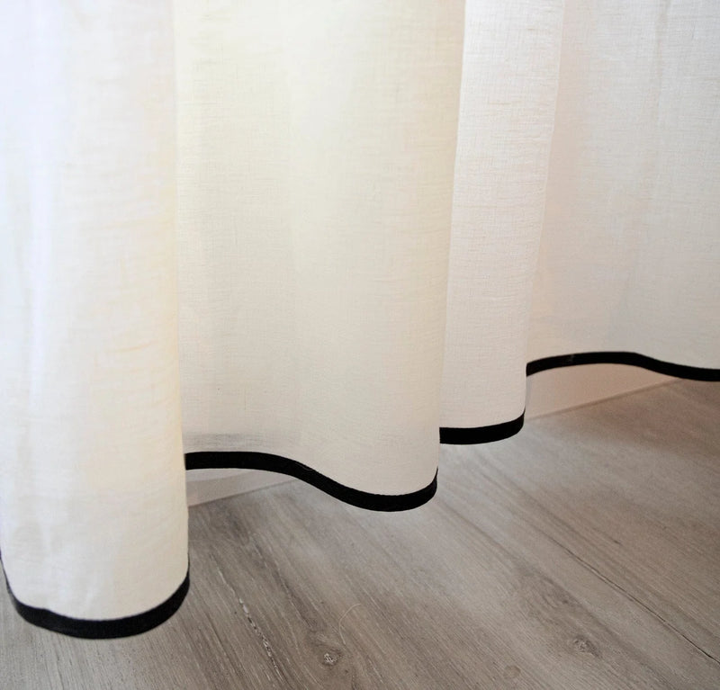 Smooth Bordered Midweight Linen Curtain