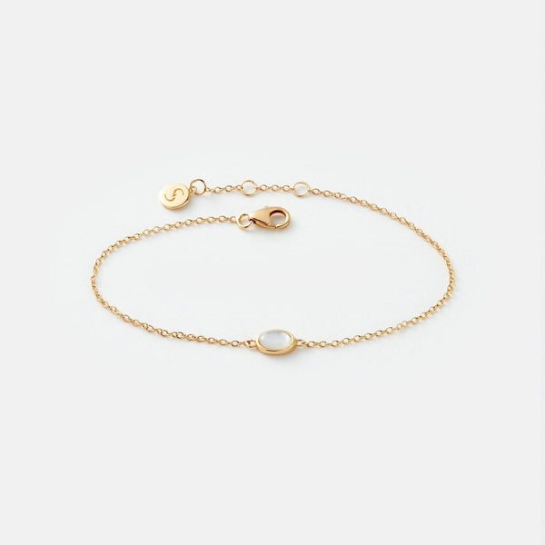 Gold Oval Pearl Bracelet