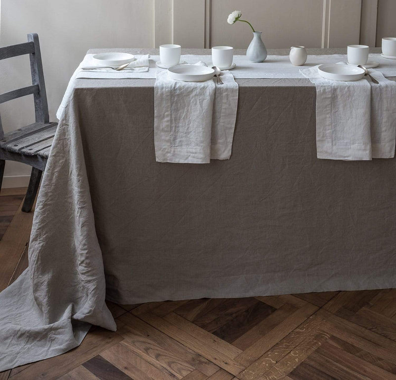 Smooth Midweight Linen Tablecloth