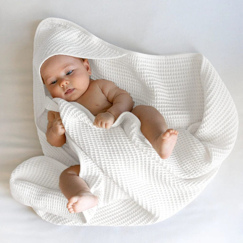 https://www.madetrade.com/cdn/shop/products/bamboo-hooded-baby-waffle-towel-towels-ettitude-cloud-white-102208_800x.jpg?v=1676680250