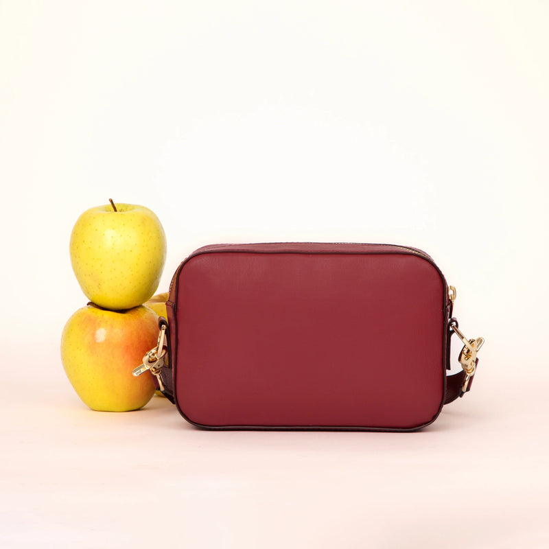 Mela - Mona Apple Leather Crossbody Bag | Black