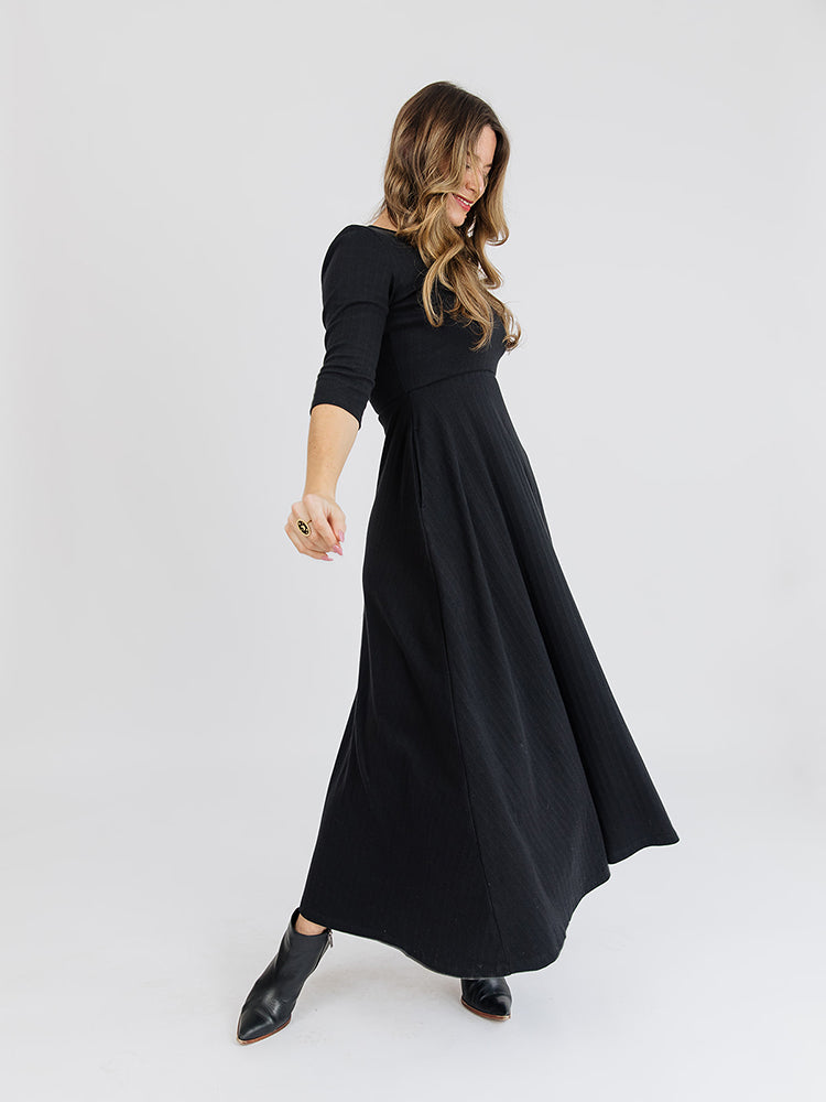 Sweet Seams Dress - Diamond Vine Black