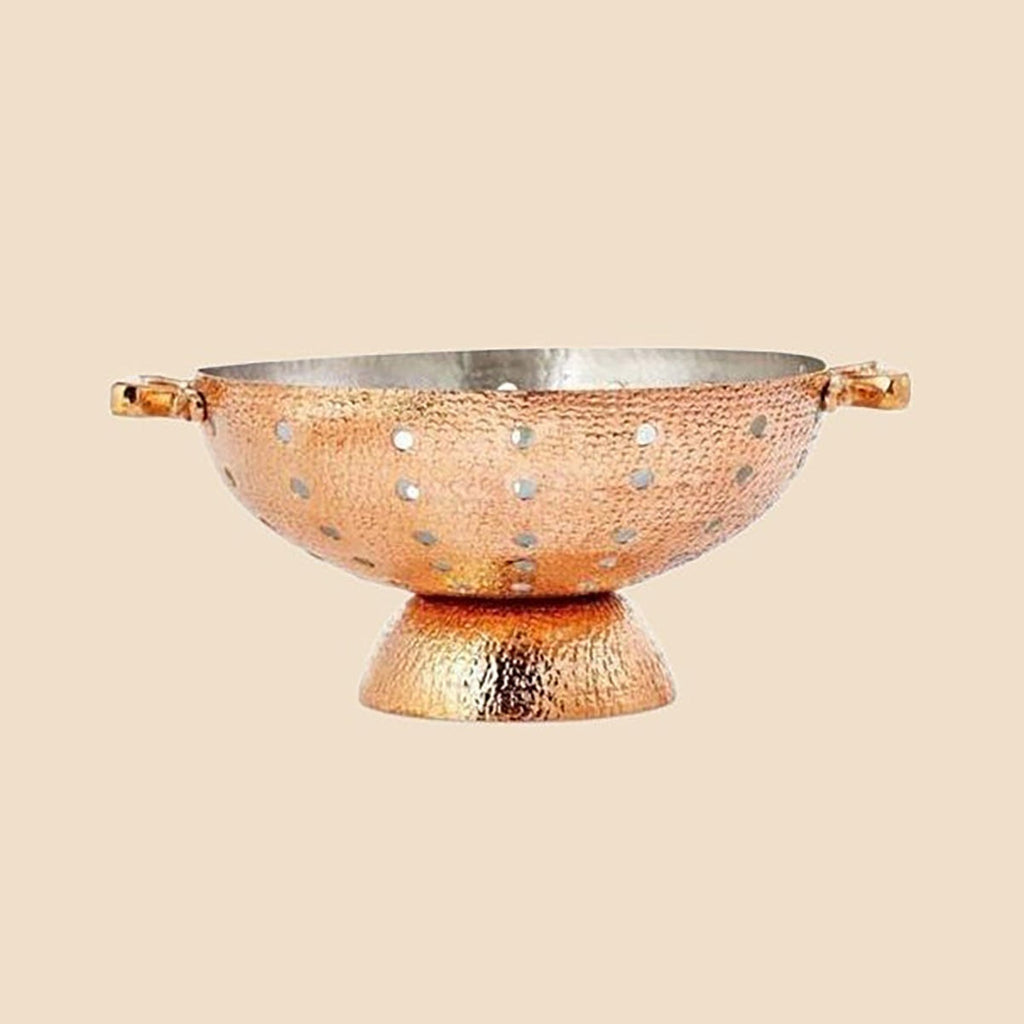 https://www.madetrade.com/cdn/shop/products/recycled-copper-colander-food-prep-amoretti-brothers-641922_1024x.jpg?v=1641413868