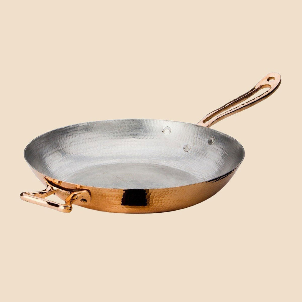 https://www.madetrade.com/cdn/shop/products/recycled-copper-frying-pan-w-handle-cookware-amoretti-brothers-484303_1024x.jpg?v=1641413978