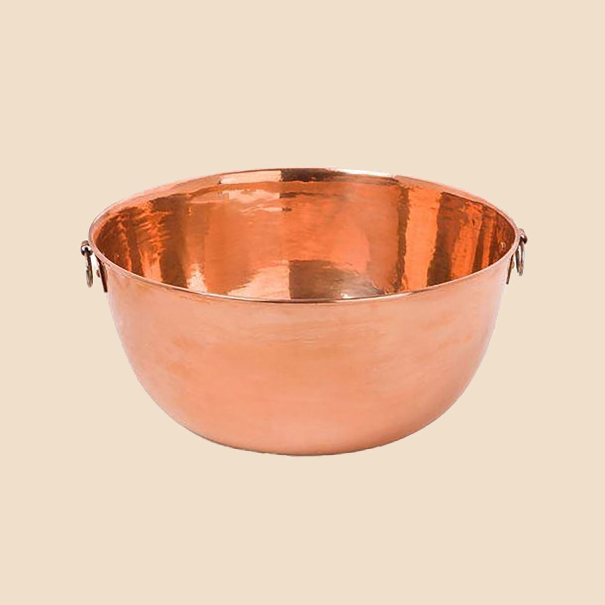 https://www.madetrade.com/cdn/shop/products/recycled-copper-mixing-bowl-food-prep-amoretti-brothers-840896.jpg?v=1641429572