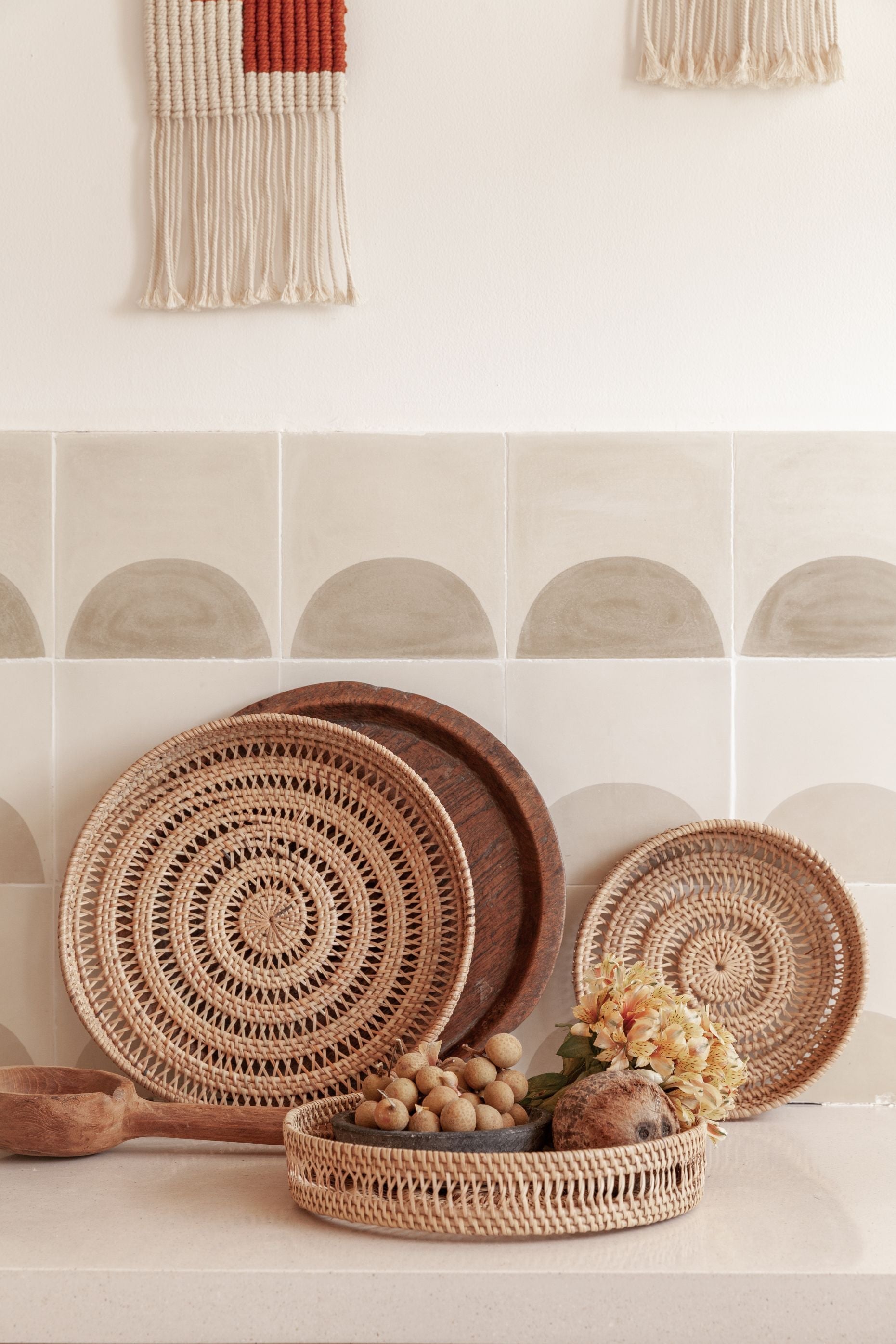 Round Woven Rattan Tray 